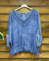 İtalyan Tasarım Önü İpek Arkası Triko V Yaka Bluz Mavi