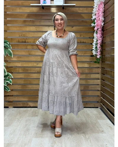 İtalyan Tasarım Fisto İşlemeli Elbise Vizon