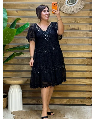 İtalyan Tasarım Yakası Pul Detaylı İpek Elbise Siyah