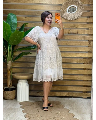 İtalyan Tasarım Yakası Pul Detaylı İpek Elbise Krem