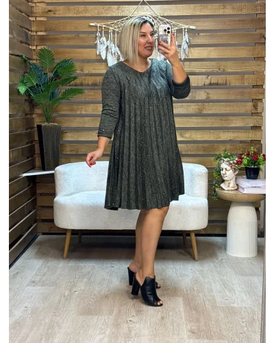 İtalyan Tasarım Taş İşlemeli Pliseli Elbise Haki