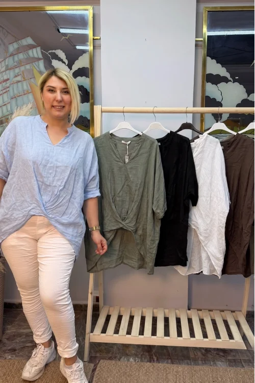 İtalyan Tasarım Önü Detaylı Ham Keten Bluz Bebe Mavisi
