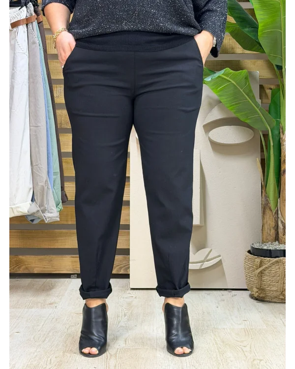 İtalyan Tasarım Havuç Kesim Likralı Kemerli Pantolon Siyah