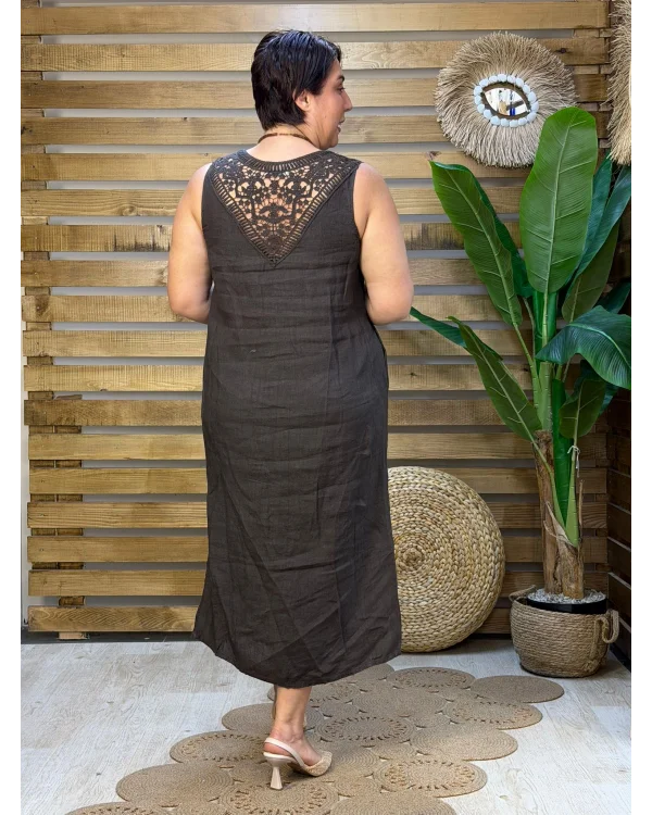 İtalyan Tasarım Sırt İşleme Detaylı Keten Elbise Kahverengi