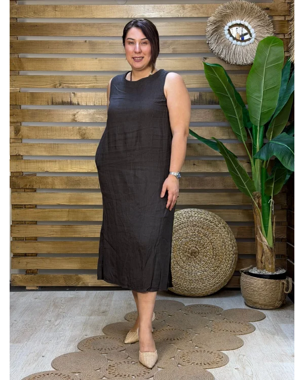 İtalyan Tasarım Sırt İşleme Detaylı Keten Elbise Kahverengi