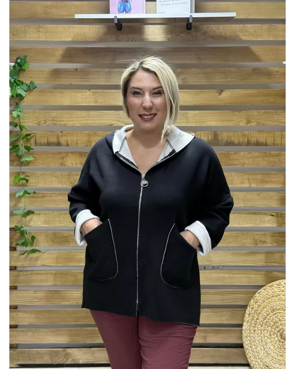 İtalyan Tasarım Kapüşonlu Düz Desen Kap Siyah