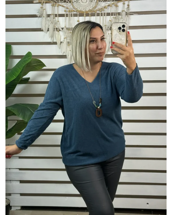 İtalyan Tasarım V Yaka Kolyeli Dokulu Bluz Turkuaz