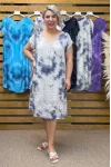 İtalyan Batik Desen Elbise Krem