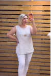 İtalyan Tasarım Çiçek Motifli Bluz Beyaz