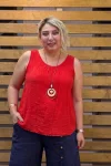 İtalyan Tasarım Kolyeli Sıfır Kol Bluz Kırmızı