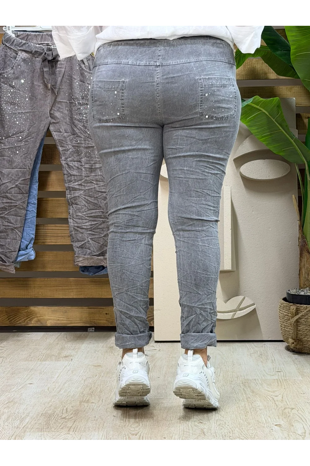 İtalyan Tasarım Taş İşleme Eskitme Detaylı Likralı Pantolon Antrasit