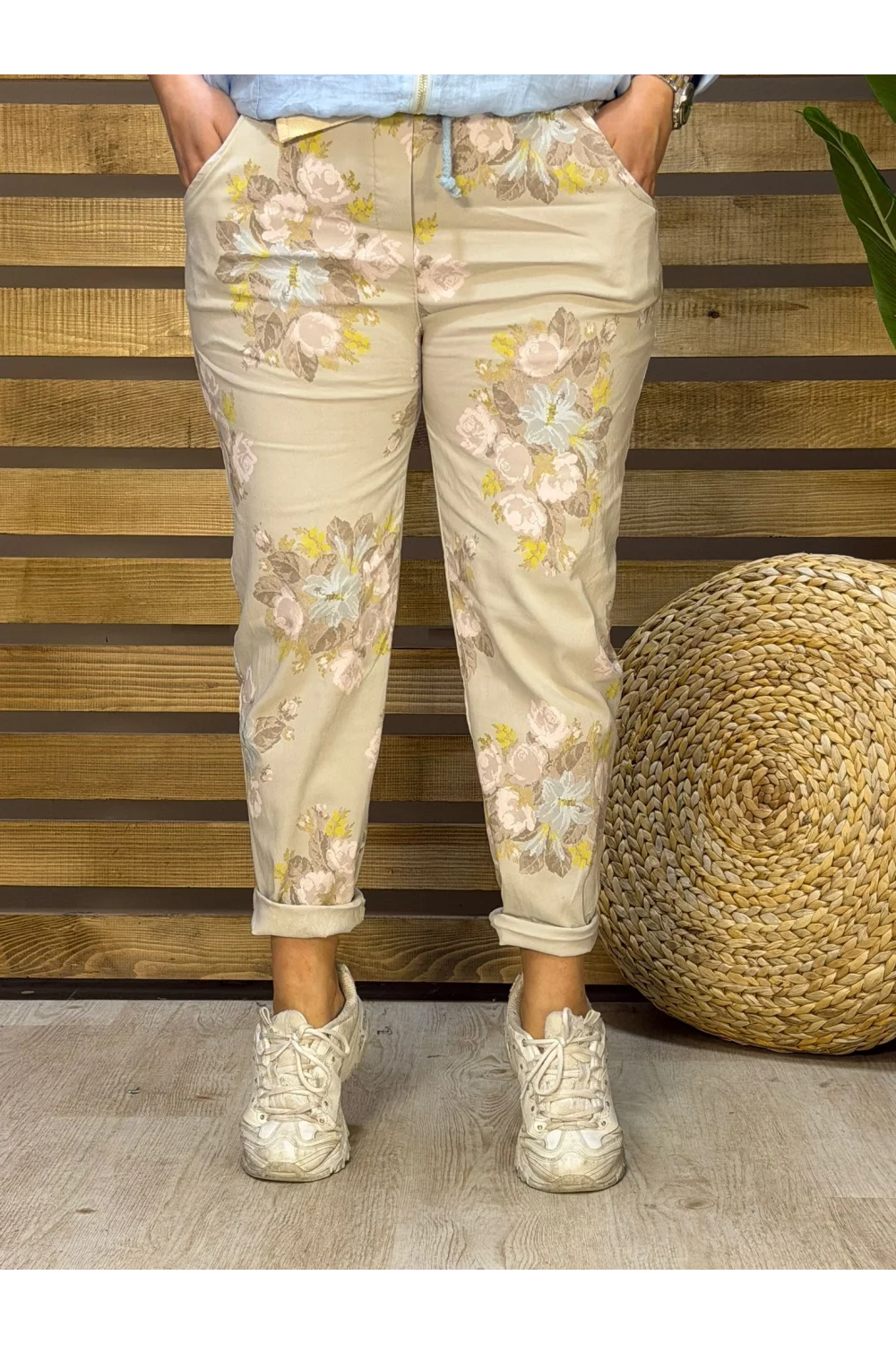 İtalyan Tasarım Çiçek Desen Full Likralı Kemerli Boyfriend Pantolon