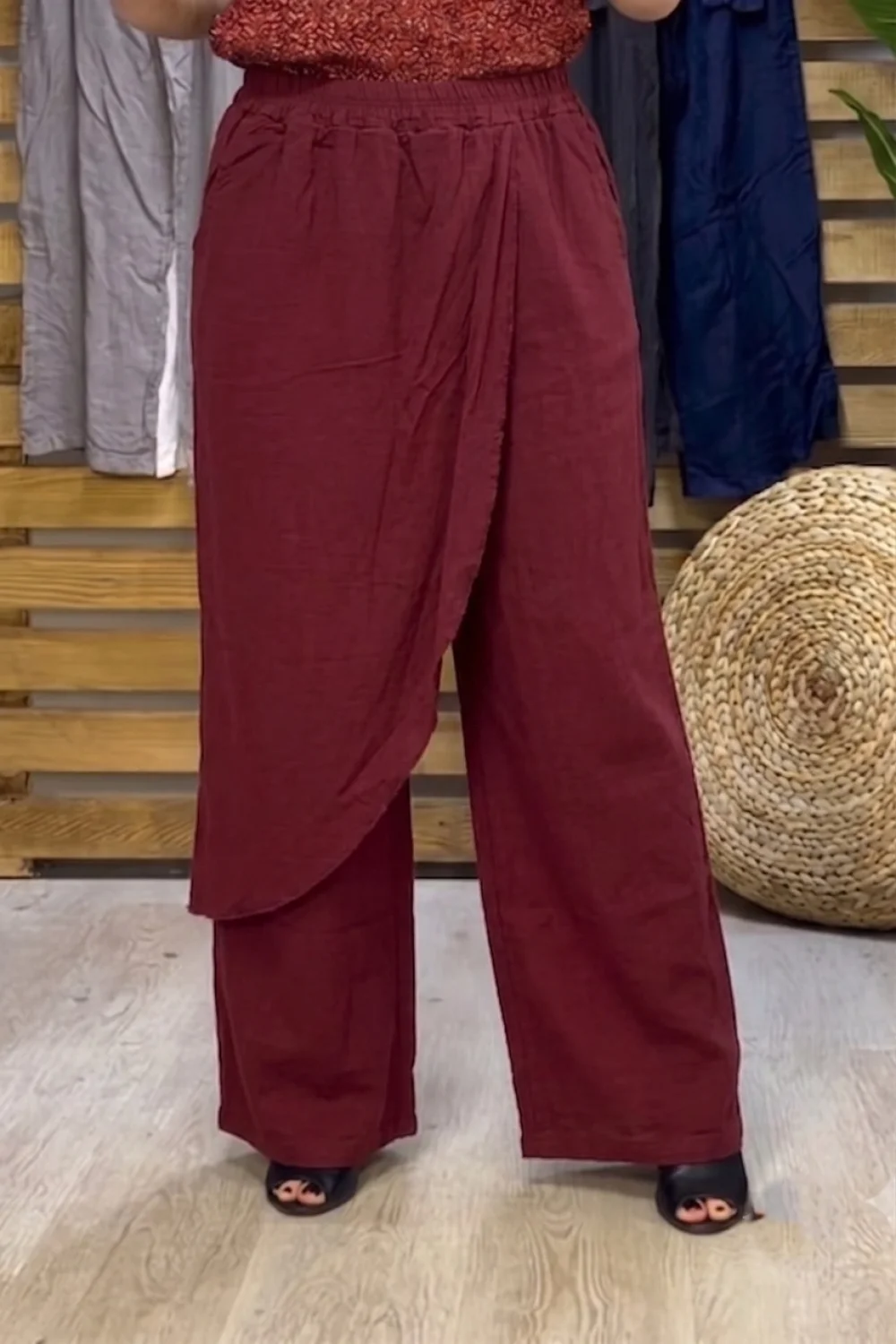 Asimetrik Etek Görünümlü Pantolon Bordo