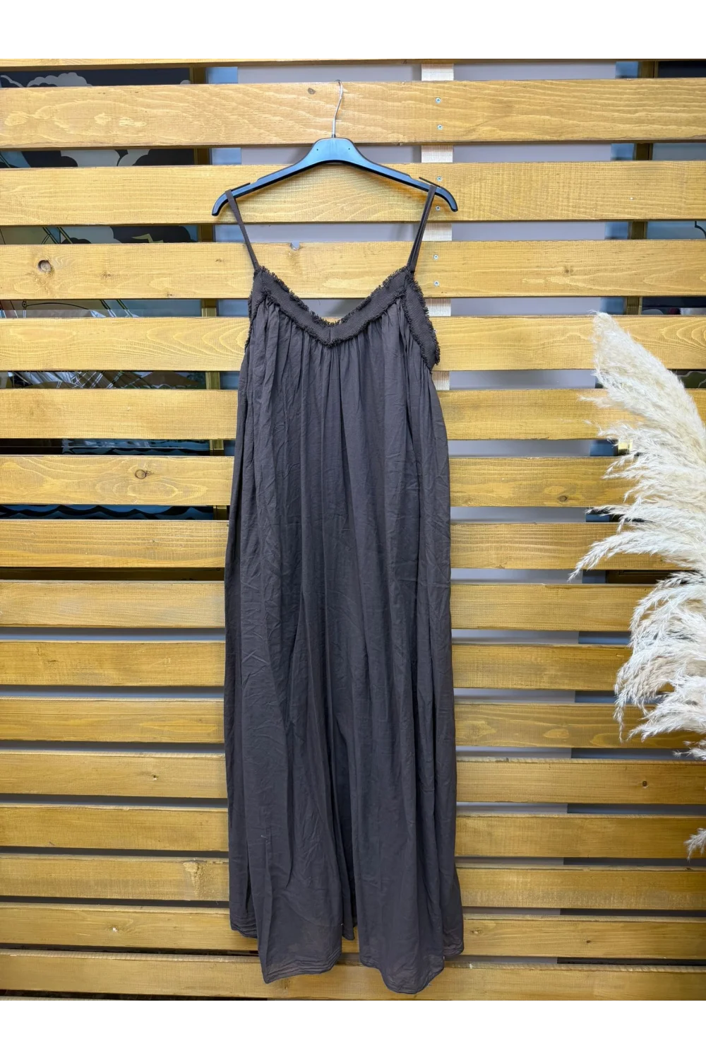 İtalyan Tasarım İp Askılı Pis Dikiş Detaylı Elbise Acı Kahve