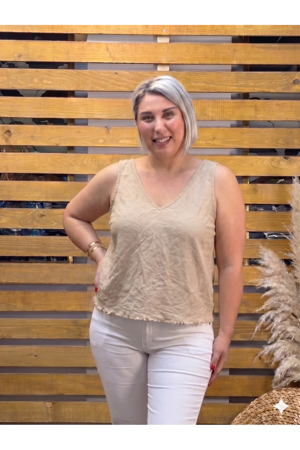 İtalyan Tasarım Keten V Yaka Bluz Camel