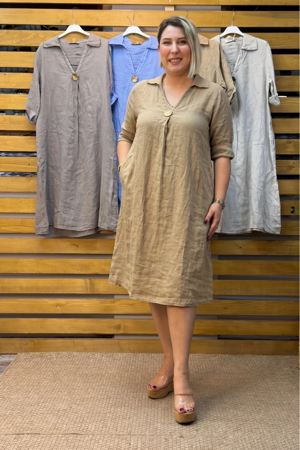 İtalyan Tasarım Önü Düğme Detaylı Keten Elbise Camel