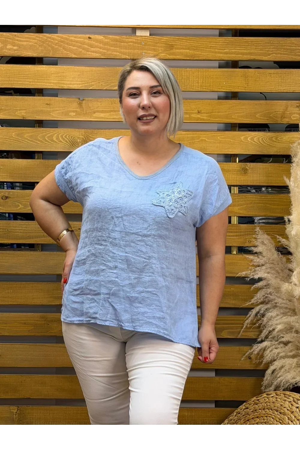 İtalyan Tasarım Yıldız Detaylı Ham Keten Bluz Bebe Mavisi