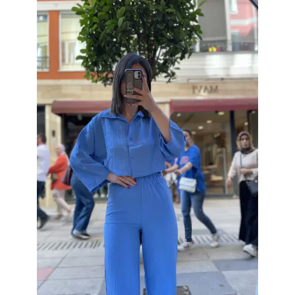 Artaç Gömlekli Takım