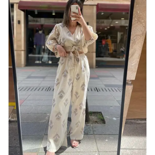 Etnik Desenli Takım