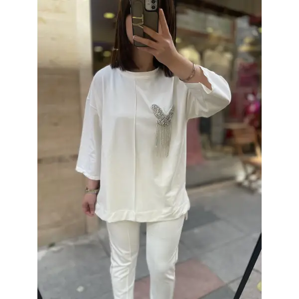 Kelebek taş detaylı ikili takım