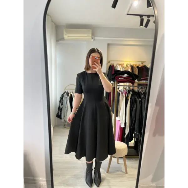 Midi boy tok kumaş volanlı siyah elbise