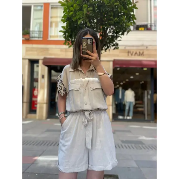 Nakışlı Şortlu Tulum