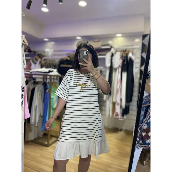 Orj marka etiketli çizgili kuş detaylı elbise