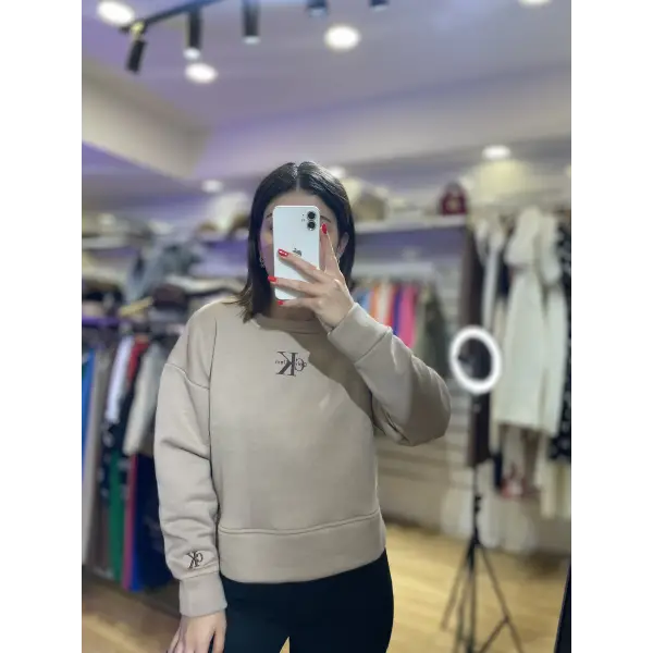 Orj marka nakışlı şardonlu sweat