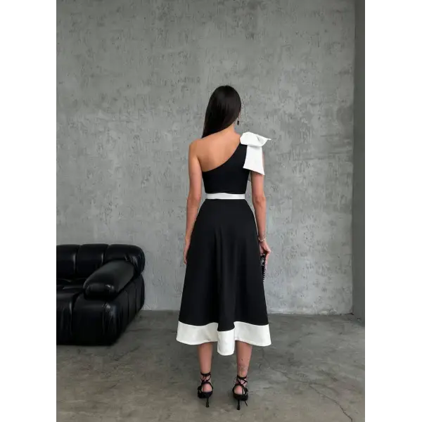 Tasarım kemerli fiyonklu midi elbise