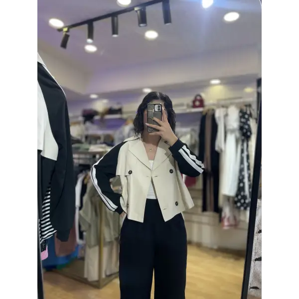 Tasarım kol şeritli trenç