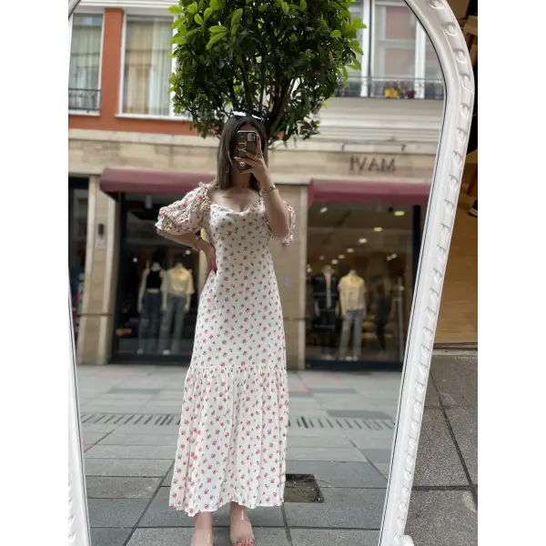 Uzun Piliseli Elbise