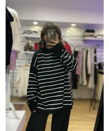 Çizgili BASİC Triko Kazak