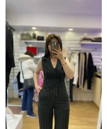 Çizgili düğme detaylı tulum