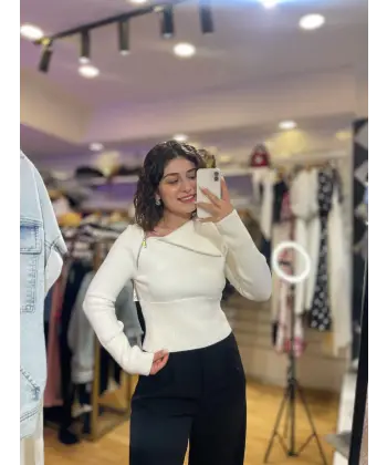 Fermuar detaylı Dilvin triko kazak