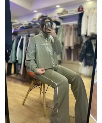 Marka model şeritli eşofman takımı