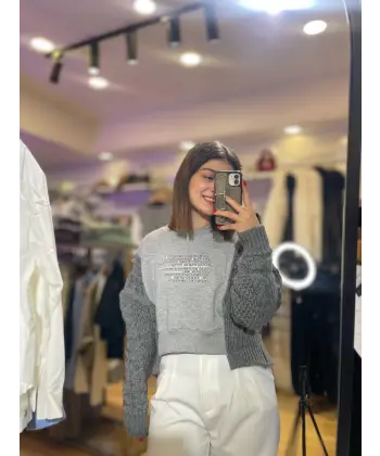 Triko detaylı tasarım sweatshırt