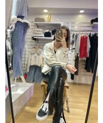 Yırtmaçlı Deri Tayt Pantolon