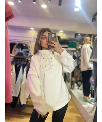Dik yaka bağlama detaylı oversize sweat