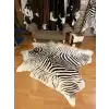 HAKİKİ DERİ DANA POSTU - BEYAZ ZEBRA BASKILI - 210 x 260 - 2261201000014