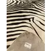 HAKİKİ DERİ DANA POSTU - BEYAZ ZEBRA BASKILI - 210 x 260 - 2261201000014