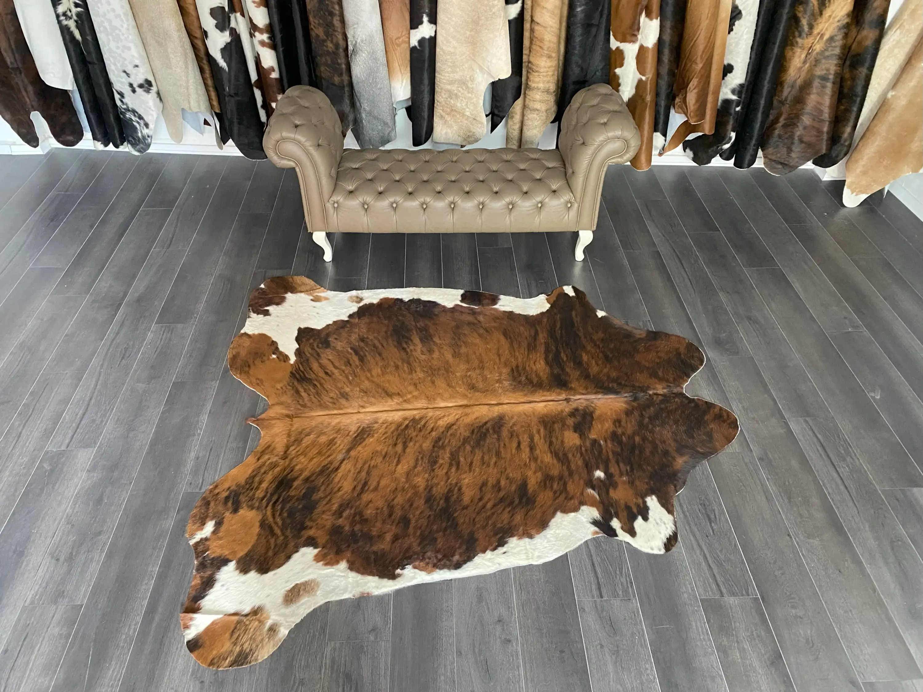 HAKİKİ DERİ DANA POSTU EGZOTİK 200 x 210 - 0401000019