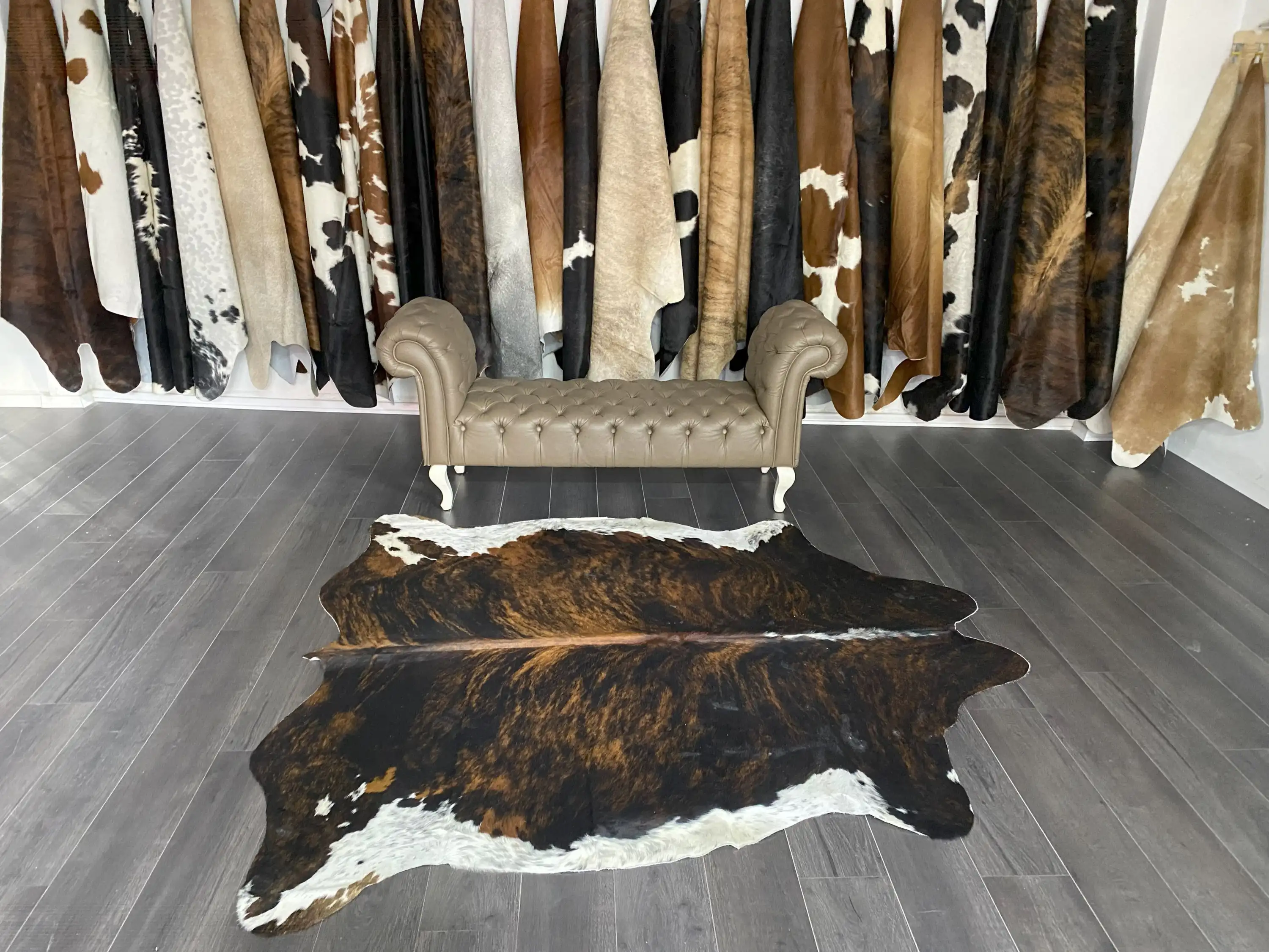 HAKİKİ DERİ DANA POSTU EGZOTİK 200 x 215 - 0401000010