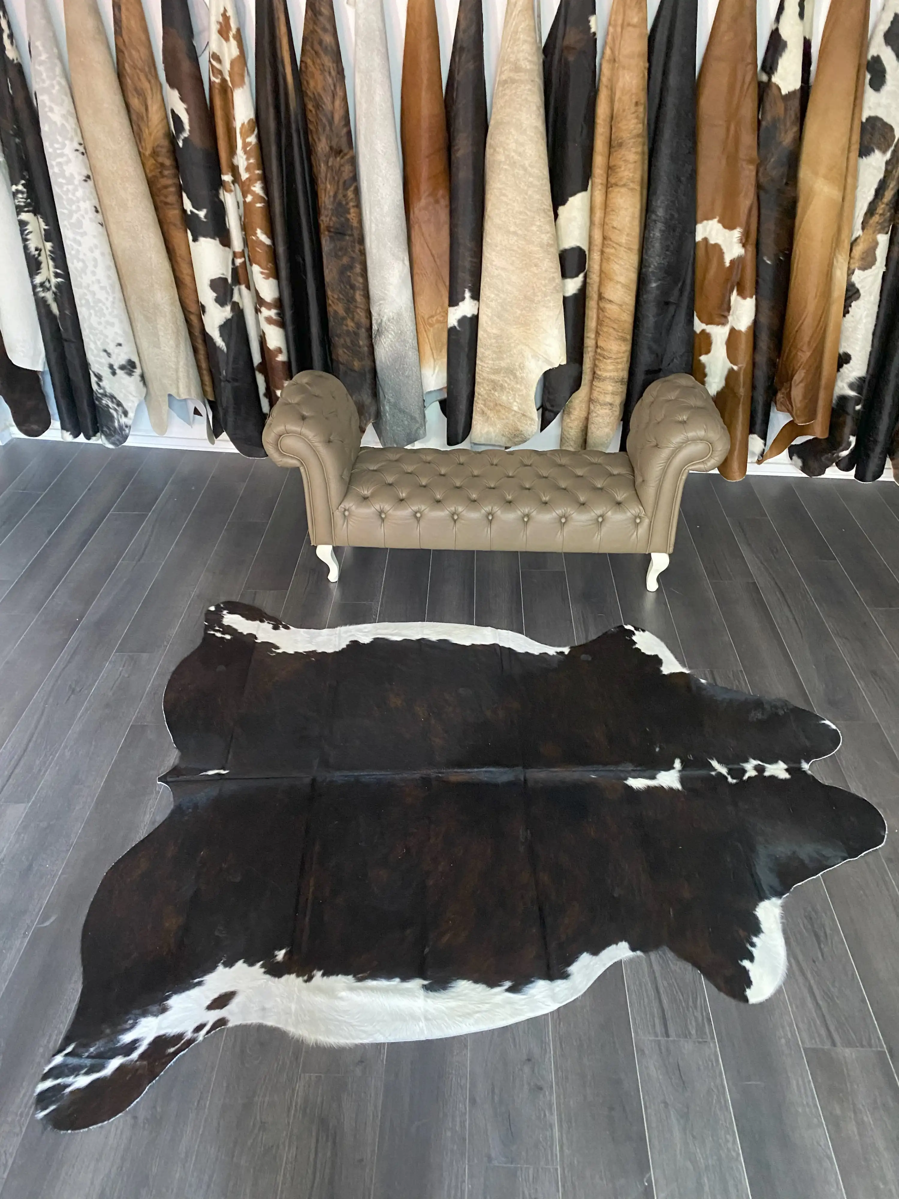 HAKİKİ DERİ DANA POSTU EGZOTİK 200 x 235 - 0401000025