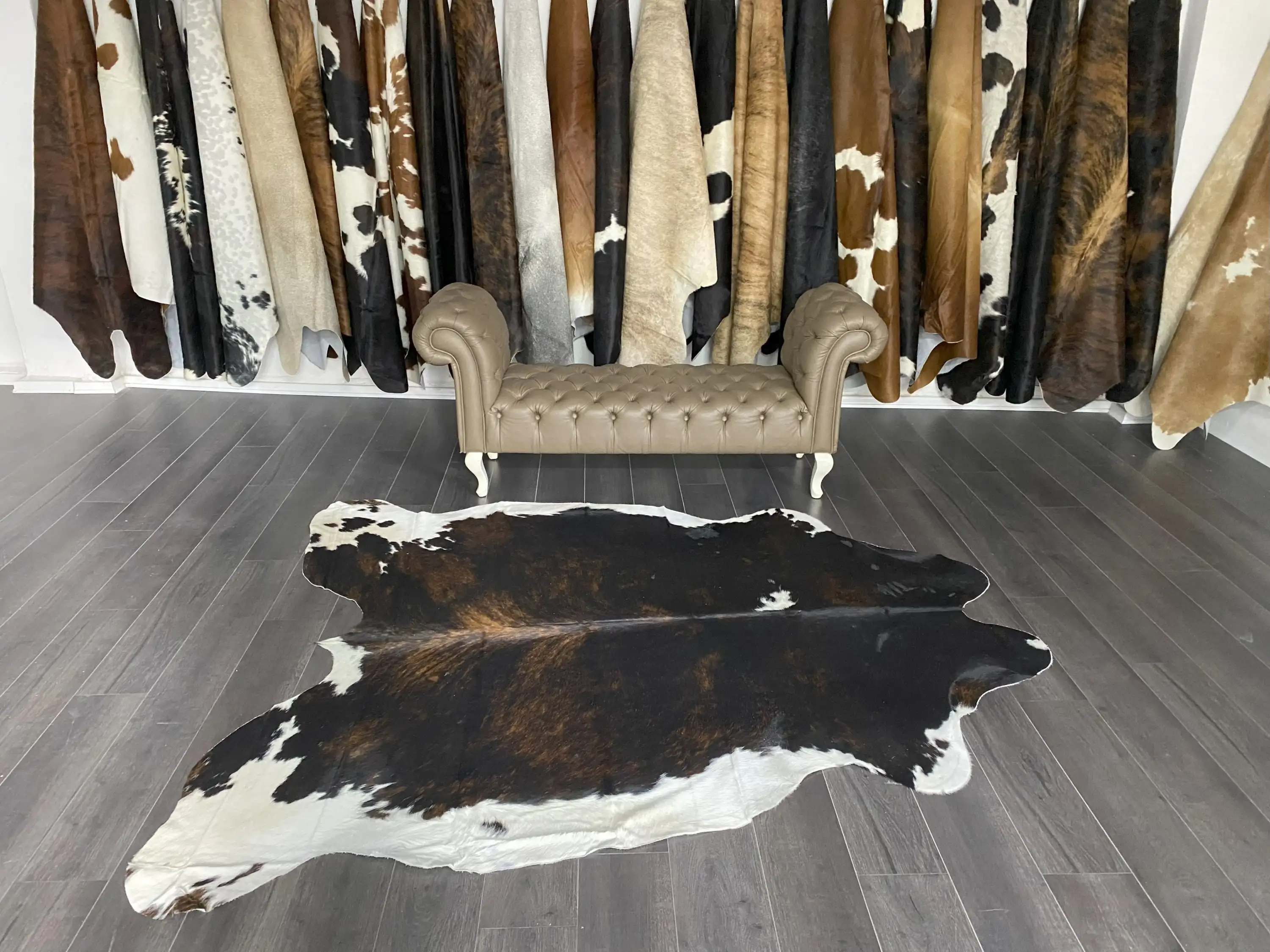 HAKİKİ DERİ DANA POSTU EGZOTİK 200 x 240 - 0401000002