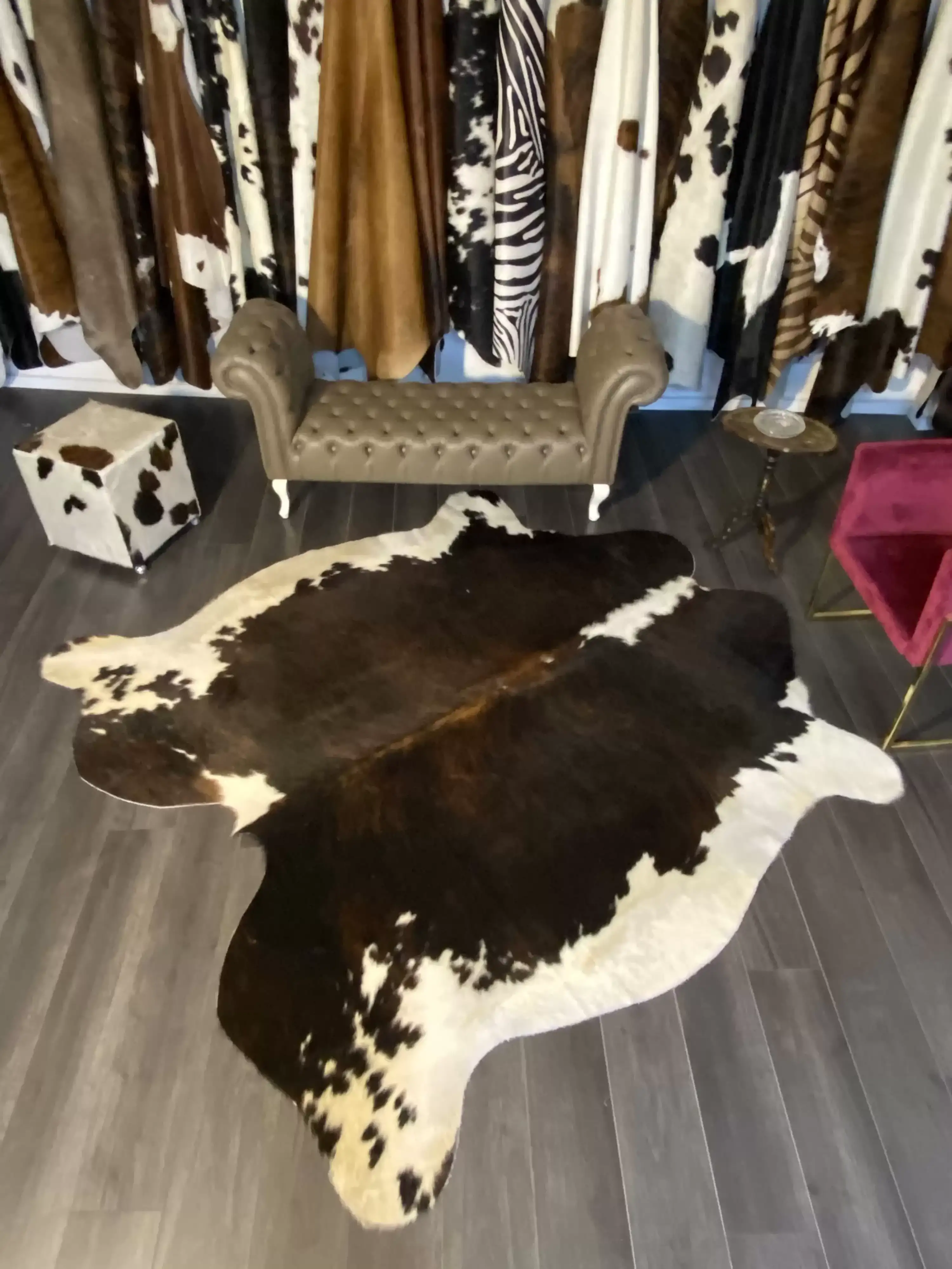 HAKİKİ DERİ DANA POSTU EGZOTİK 215 x 240 - 0401000407