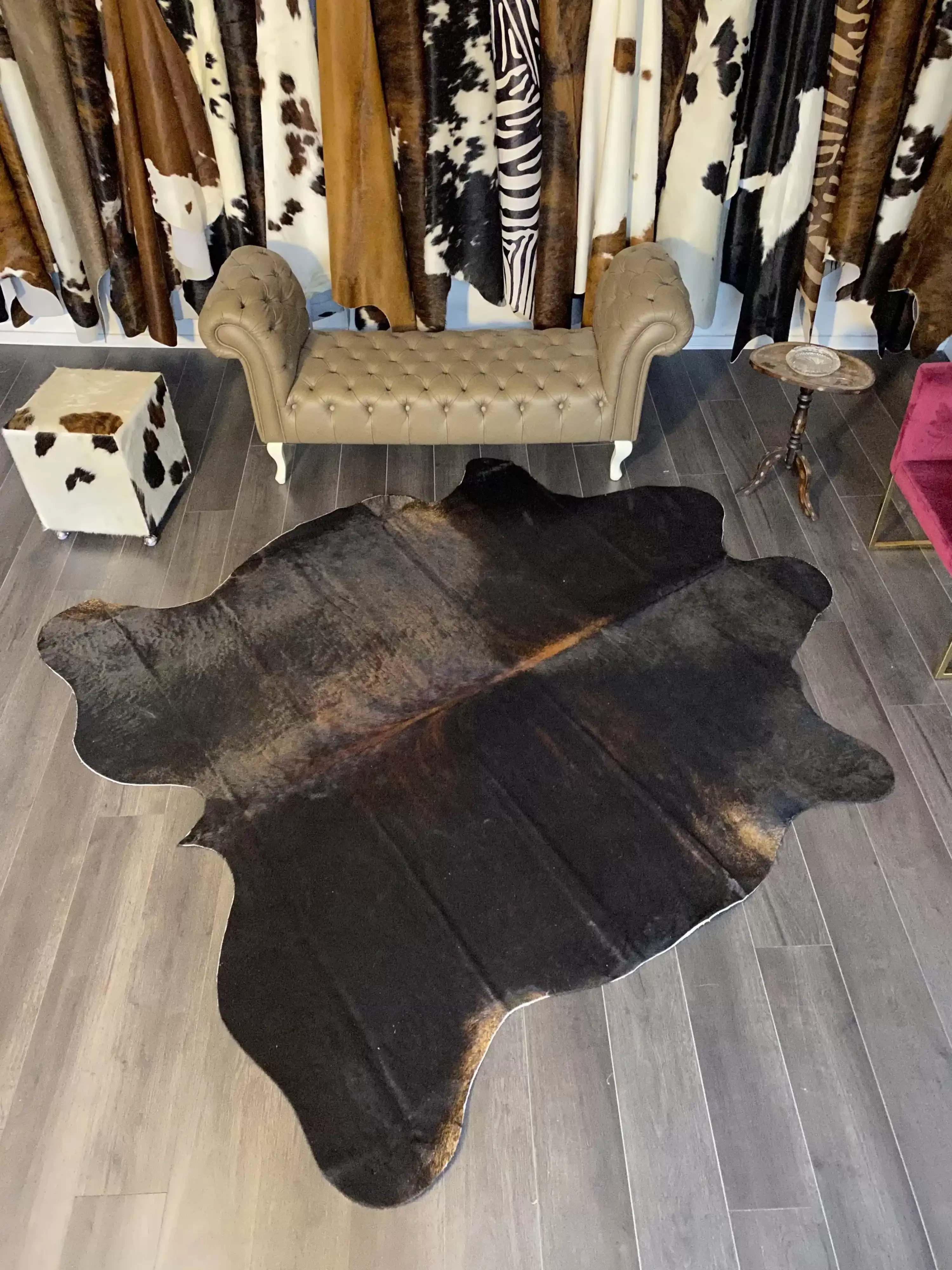 HAKİKİ DERİ DANA POSTU EGZOTİK 220 x 245 - 0401000074