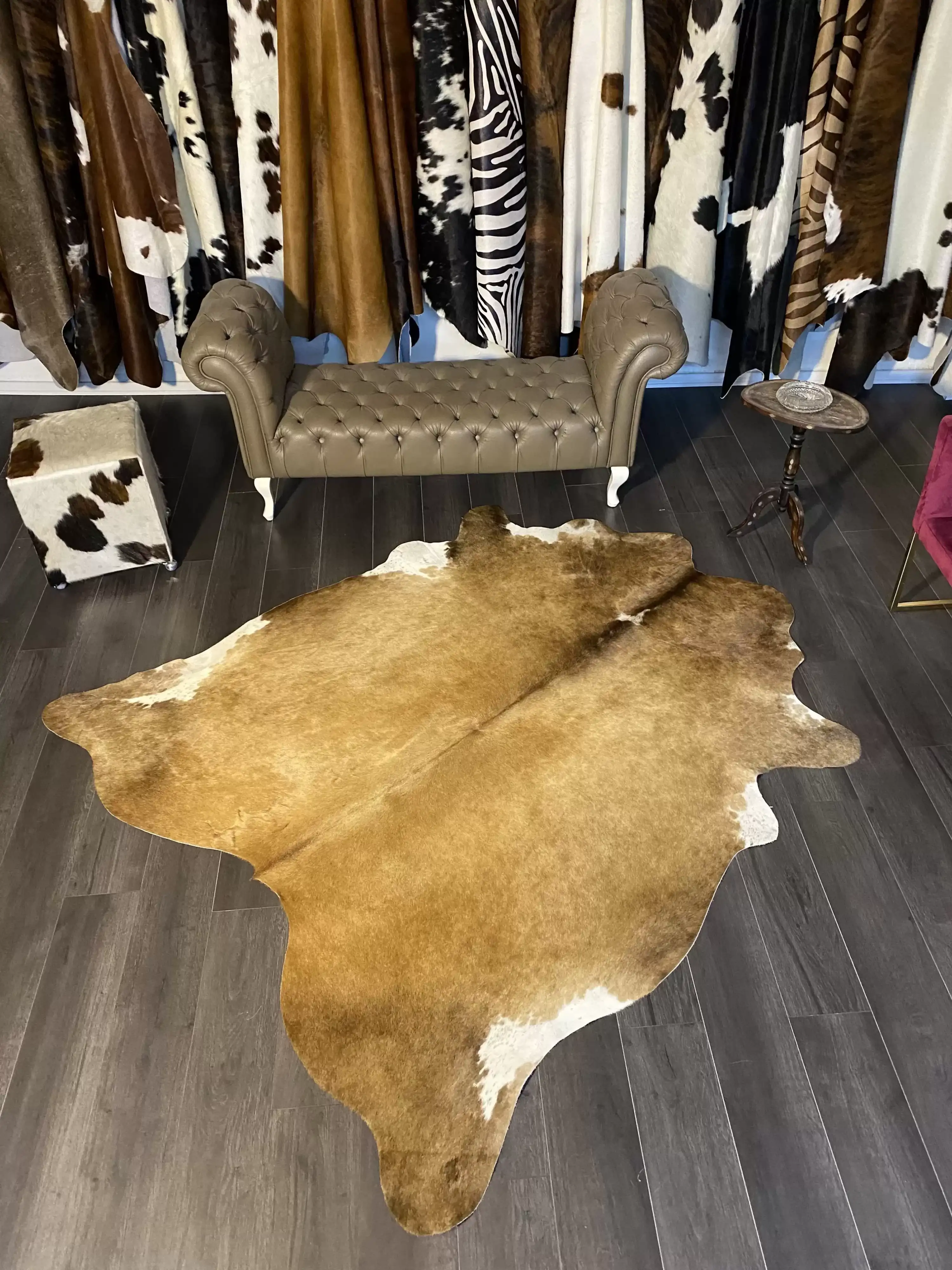 HAKİKİ DERİ DANA POSTU KAHVE - BEYAZ 190 x 225 - 0801000038