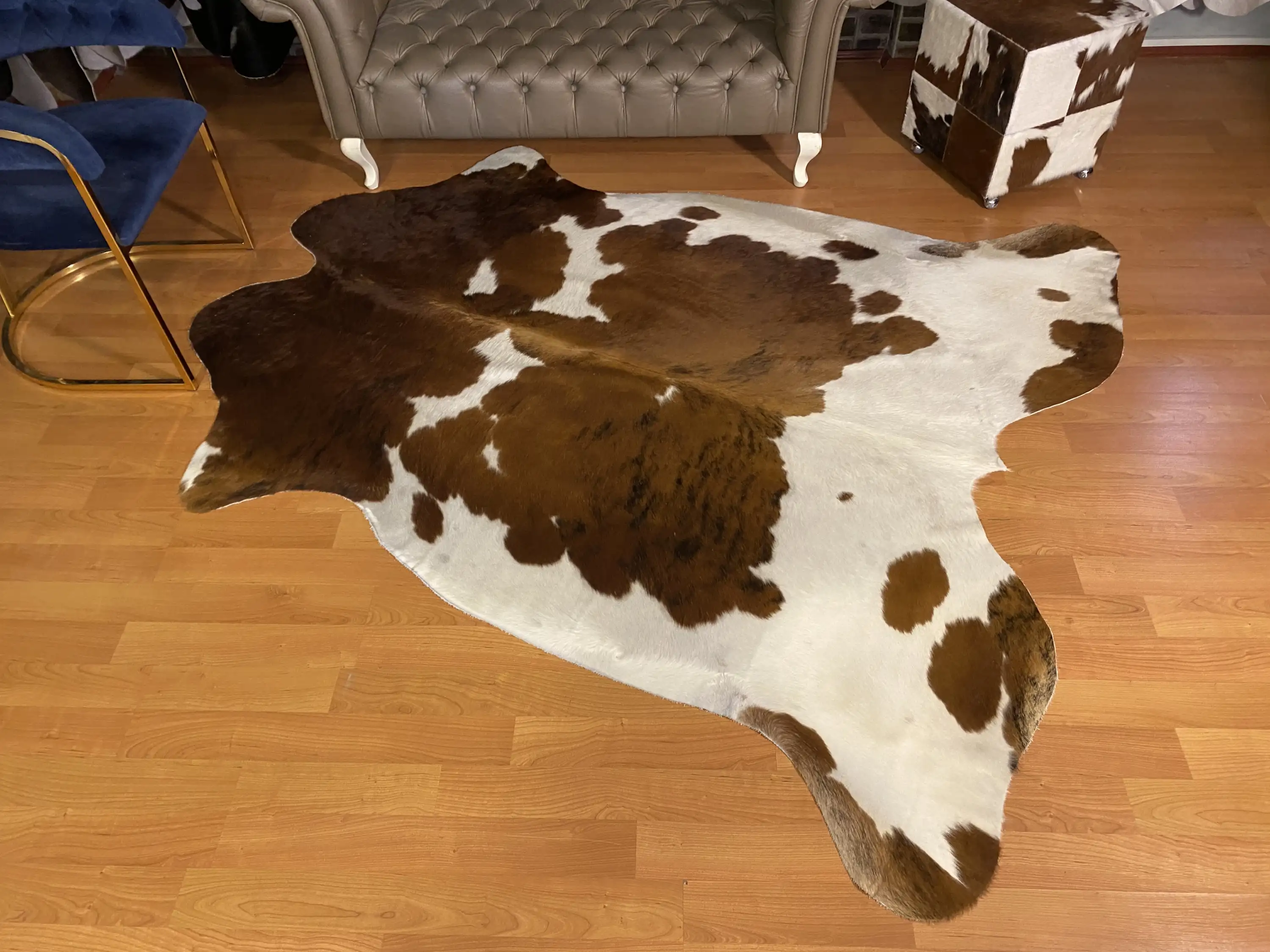 HAKİKİ DERİ DANA POSTU - KAHVE BEYAZ - 200 x 230 - 2260801000106