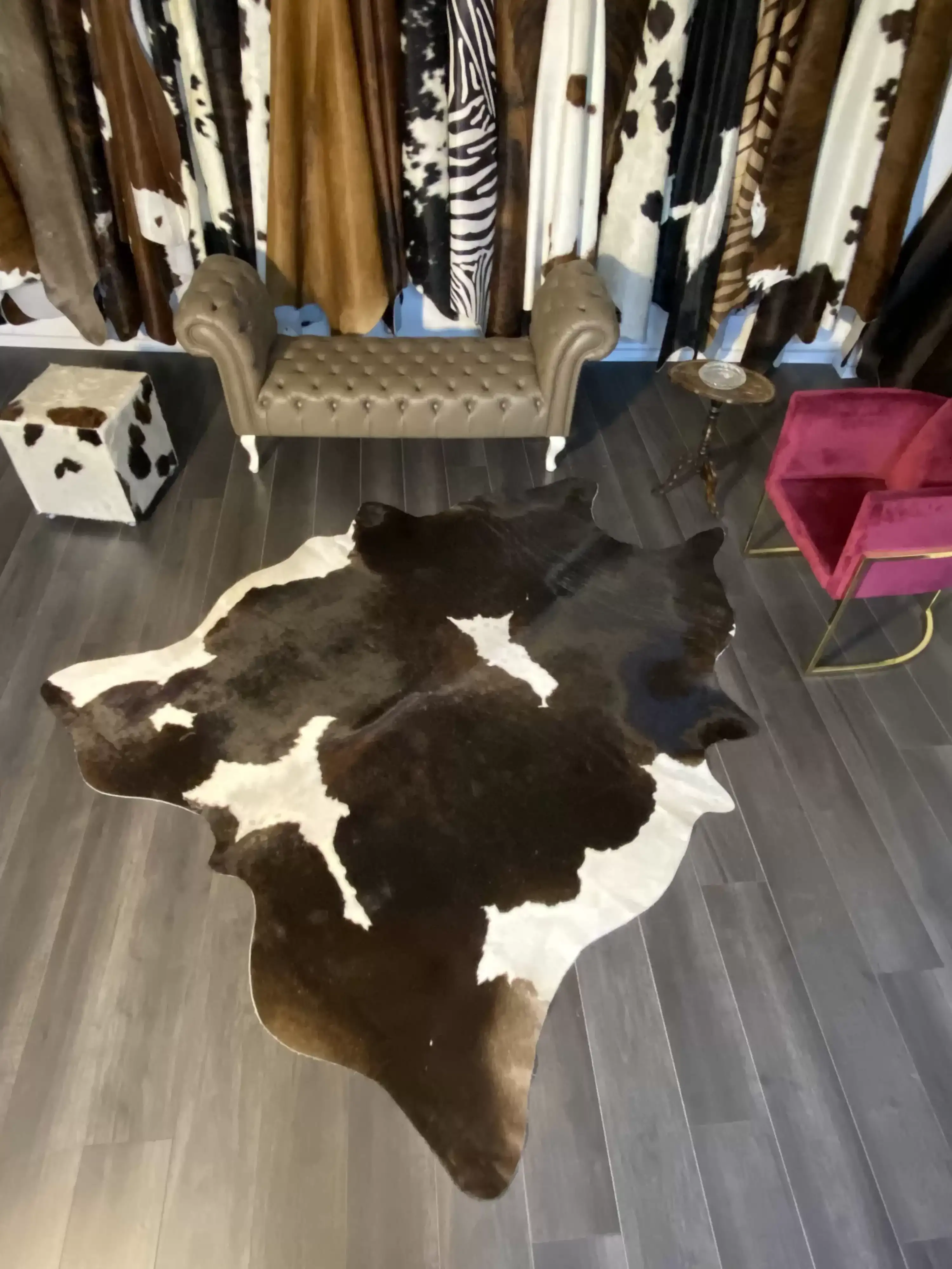 HAKİKİ DERİ DANA POSTU KAHVE - BEYAZ 205 x 245 - 0801000147