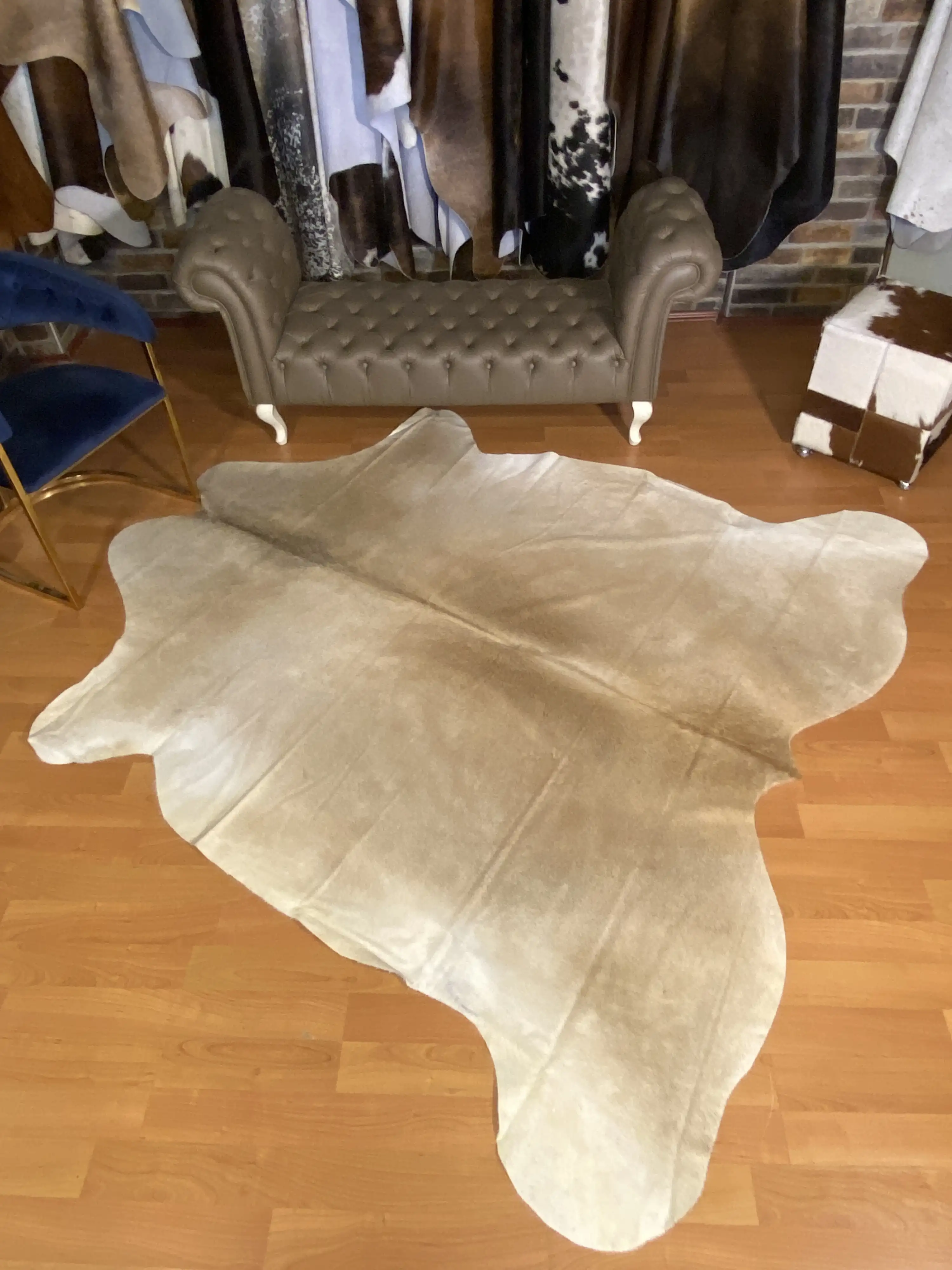 HAKİKİ DERİ DANA POSTU - KREM - 225 x 240 - 2260501000012
